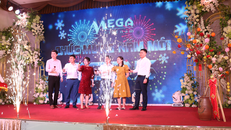 Count down “Chúc mừng năm mới”của Ban Lãnh Đạo và quý Đối tác